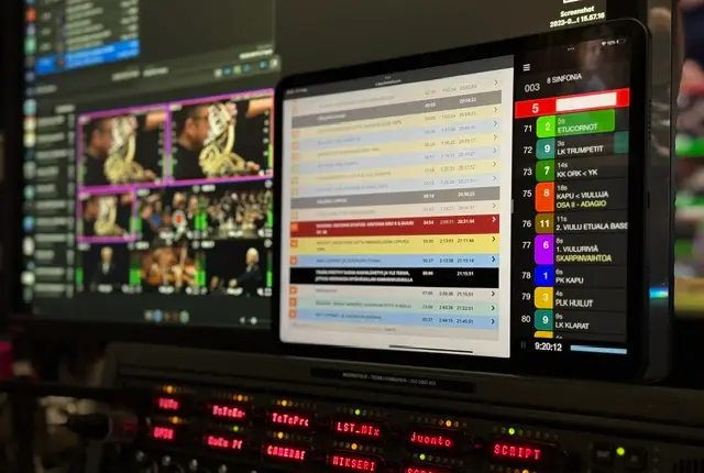 In the gallery with Dramatify's live broadcasting software